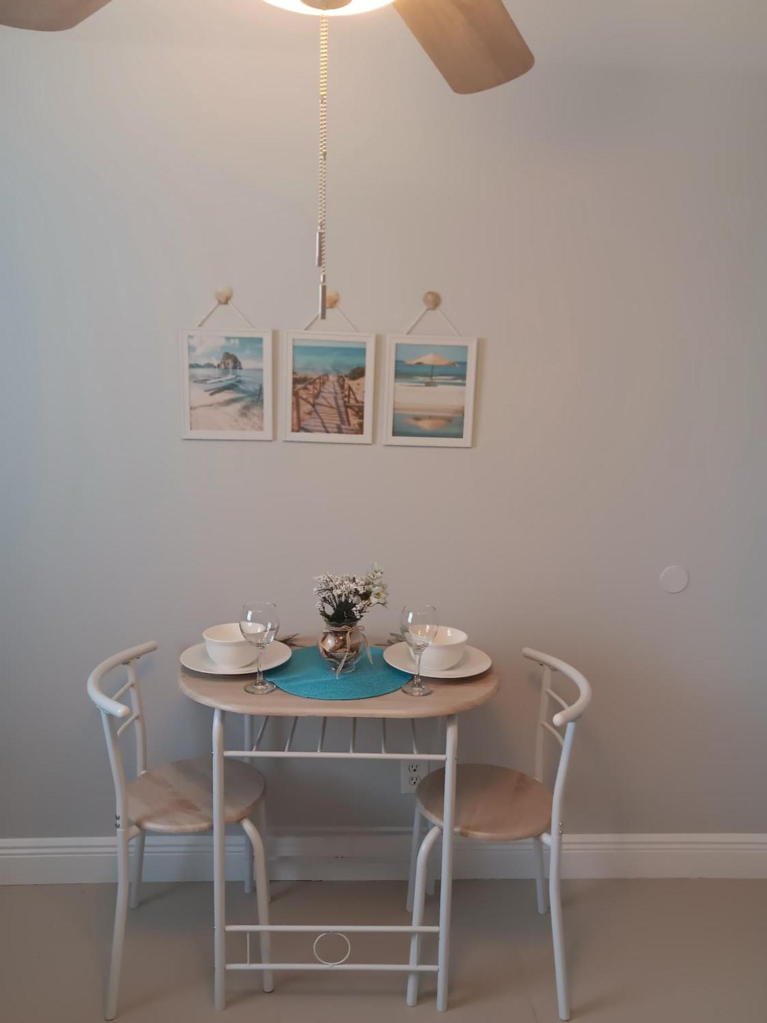 C & Y Guesthouse West Chase Esterno foto