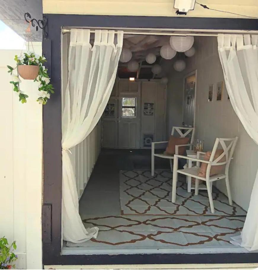 C & Y Guesthouse West Chase Esterno foto